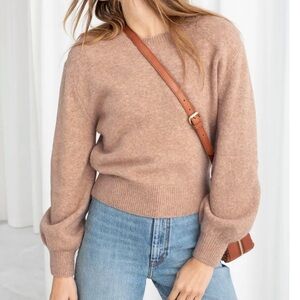 & Other Stories Tan Cropped Sweater Women’s size S